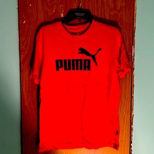 Men’s Medium Red Puma shirt